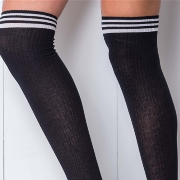BLACK OVER THE KNEE SOCKS - Picture 3 of 3